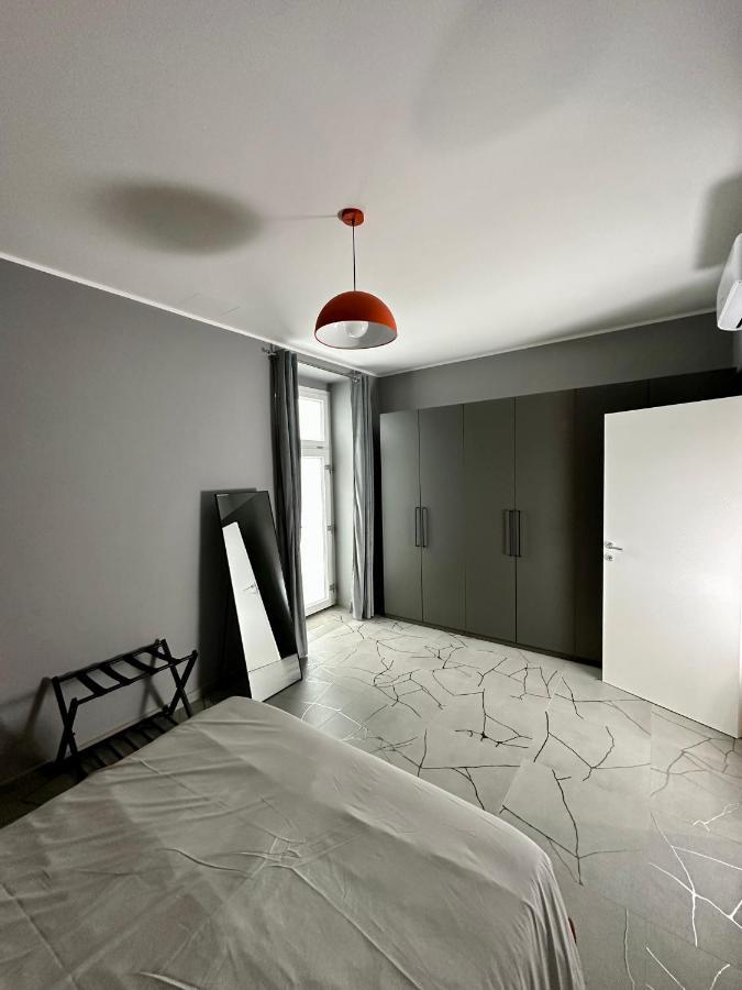 Апартаменты Casa Genovesi - Vicino Porta Nuova F.S. Турин Экстерьер фото